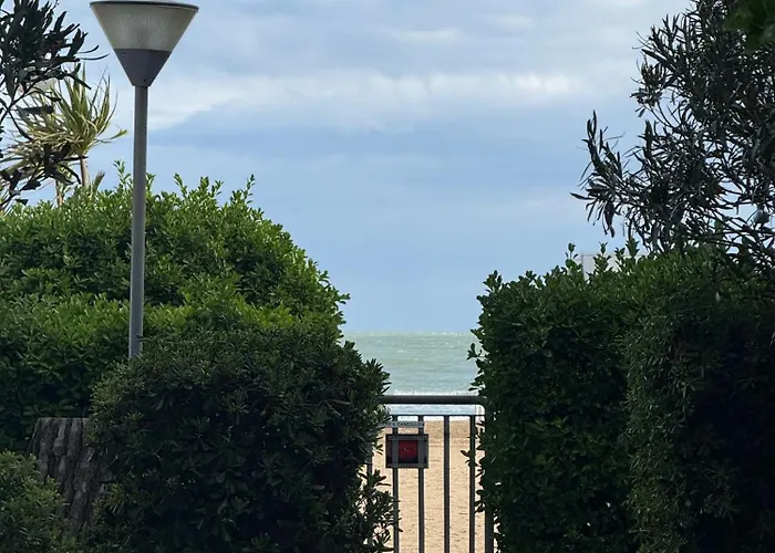 Villa Smeralda-Solo Per Famiglie- Walterigato Apartments